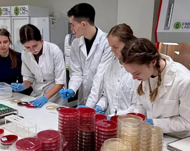 CSD LAB допомогла підготувати українську команду школярів до Biology International Olympiad 