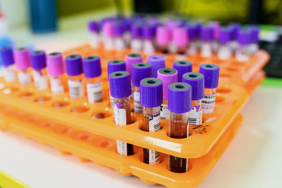 Загоєння ран у бойових умовах: як уникнути інфекцій та зберегти стійкість